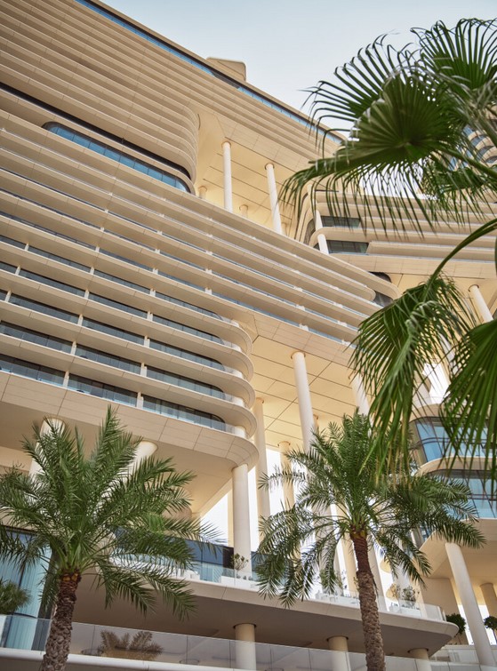 foster partners the lana dorchester collection opens doors along dubais waterfront - 17126